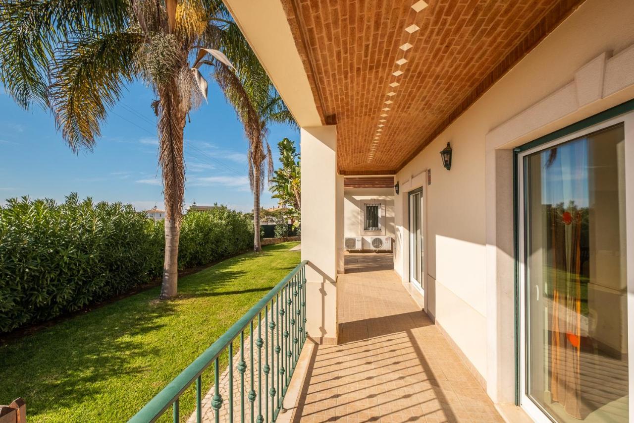 Villa Cordeiro - Heated Pool - Free Wi-Fi - Air Con 기아 외부 사진